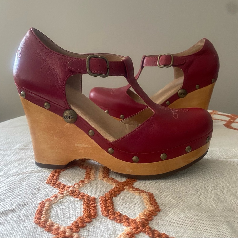 UGG ‘Chrissie Leather & Wood Platform Mary Jane Sz 5
